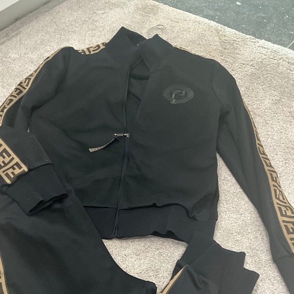 Fendi jacket - Picture 4 of 5